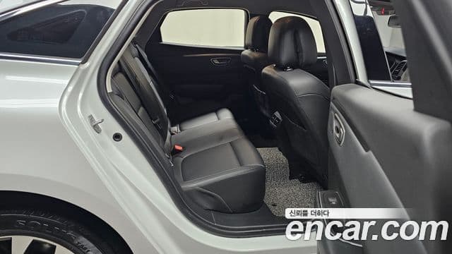 Renault Samsung SM6 2023 — Фото 11/20