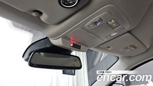 Renault Samsung SM6 2023 — Фото 19/20