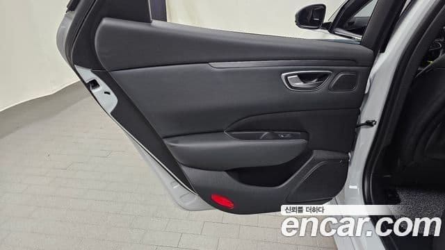 Renault Samsung SM6 2023 — Şəkil 7/30