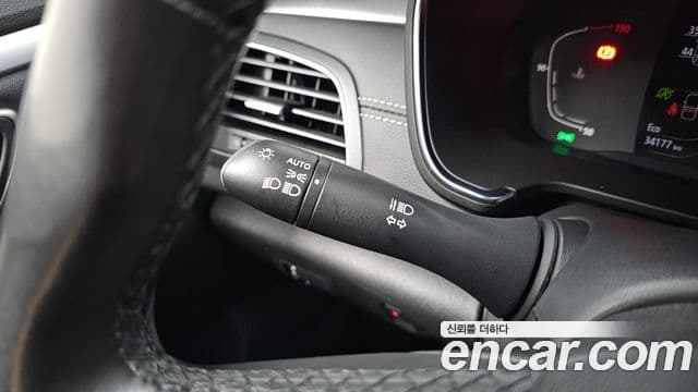 Renault Samsung SM6 2023 — Şəkil 12/30