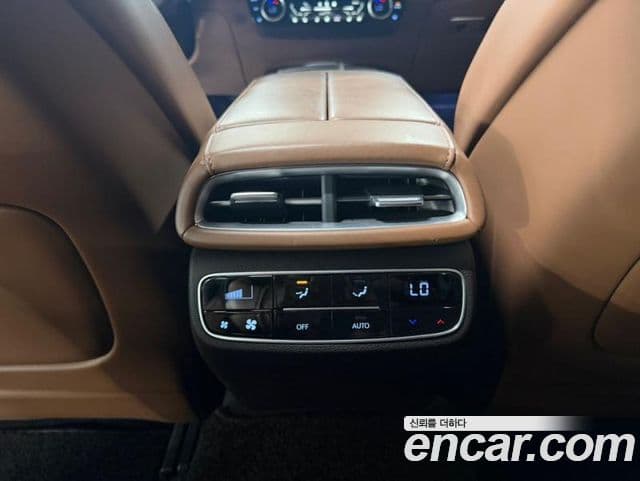 Genesis G80 2020 — Photo 2/20