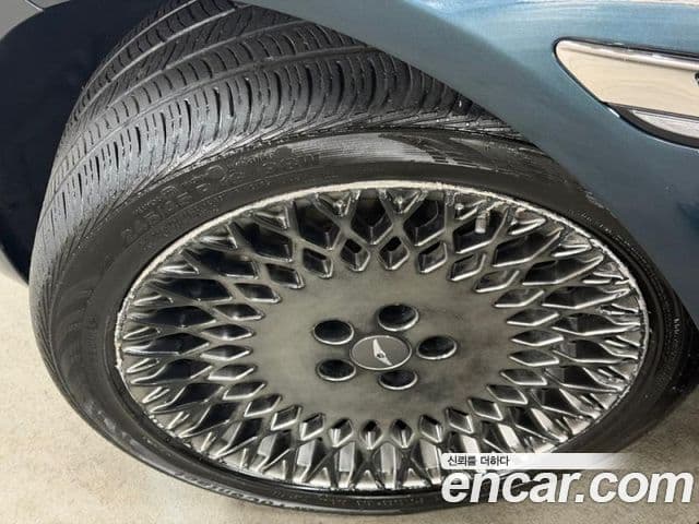 Genesis G80 2020 — Photo 19/20