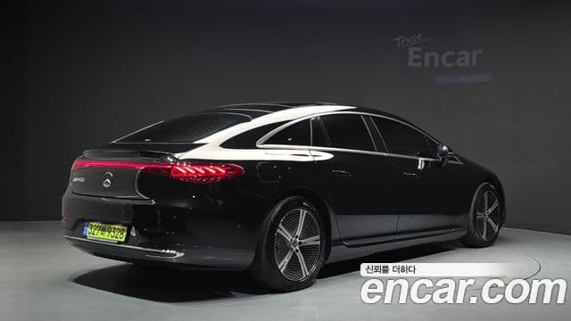 Mercedes-Benz EQS 2022 — ფოტო 15/33