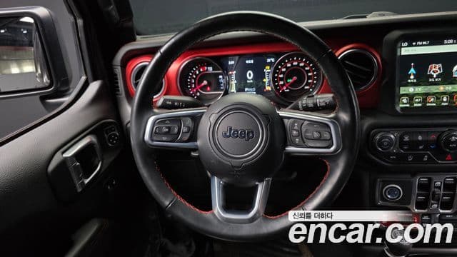 Jeep Wrangler 2021 — Photo 14/20