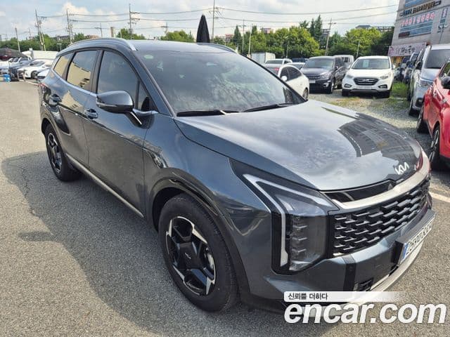 Kia Sportage 2025 — Фото 1/20