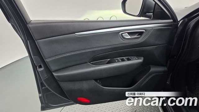 Renault Samsung SM6 2023 — ფოტო 7/32