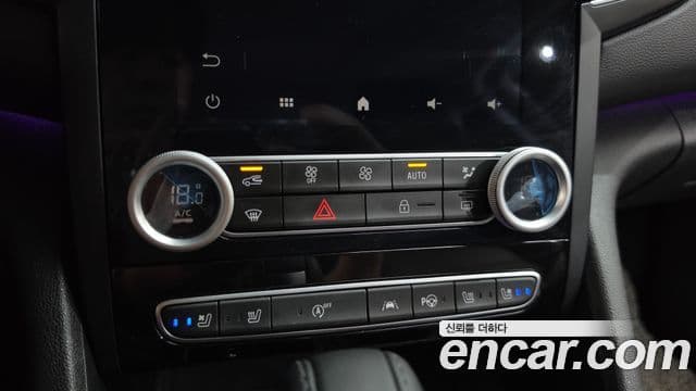 Renault Samsung SM6 2023 — ფოტო 14/32