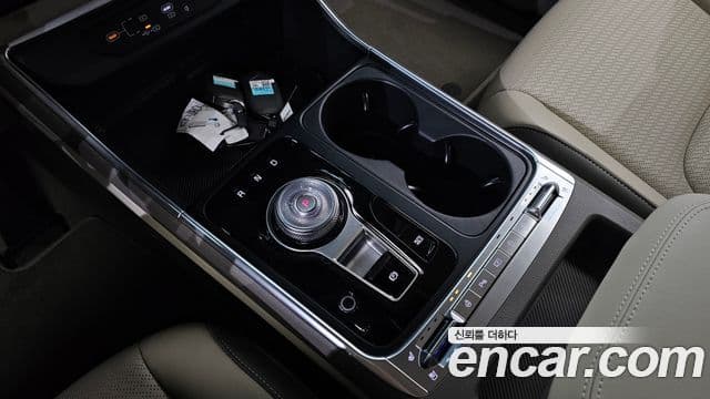 Kia Carnival 2025 — Photo 25/43