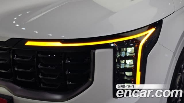 Kia Carnival 2025 — Photo 21/43