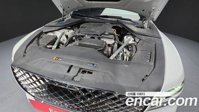 Genesis G80 2023 — ფოტო 13/37