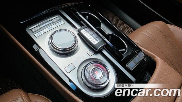 Genesis G80 2023 — ფოტო 4/37