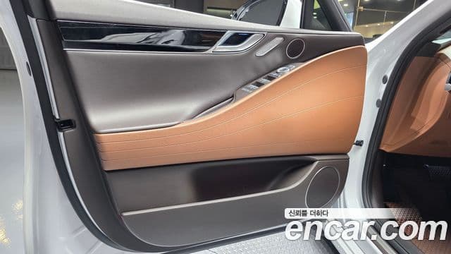 Genesis G80 2023 — ფოტო 1/37