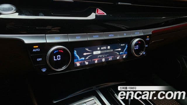 Genesis G80 2023 — ფოტო 35/37