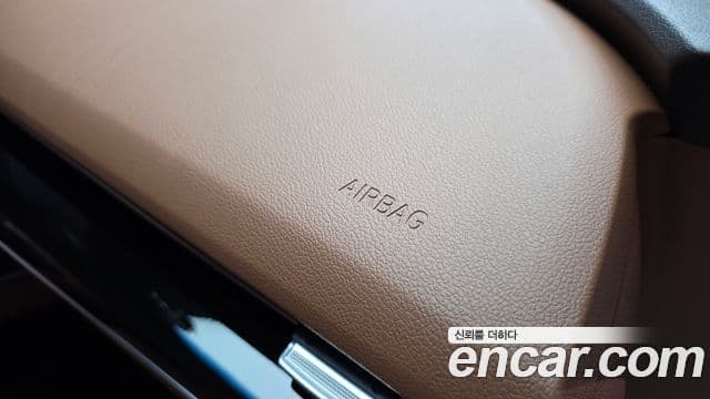 Genesis G80 2023 — ფოტო 11/37