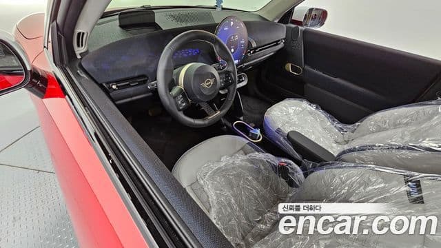 Mini Cooper Electric 2026 — Şəkil 14/30