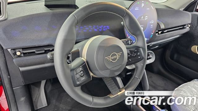 Mini Cooper Electric 2026 — Şəkil 24/30