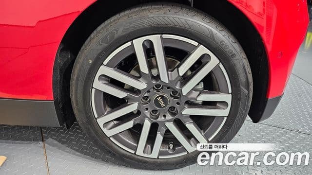 Mini Cooper Electric 2026 — Şəkil 30/30