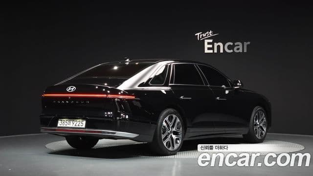 Hyundai Grandeur Hybrid 2024 — Şəkil 6/35