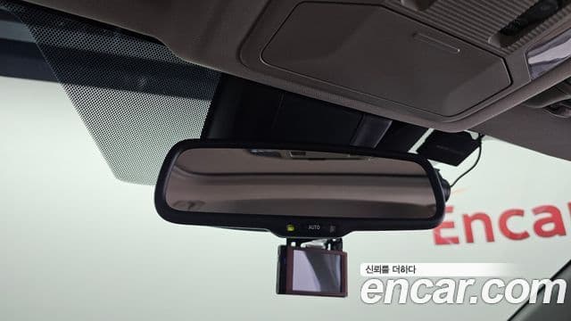 Toyota RAV4 2019 — Şəkil 14/20