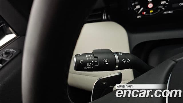 Land Rover Discovery Sport 2024 — Photo 22/34