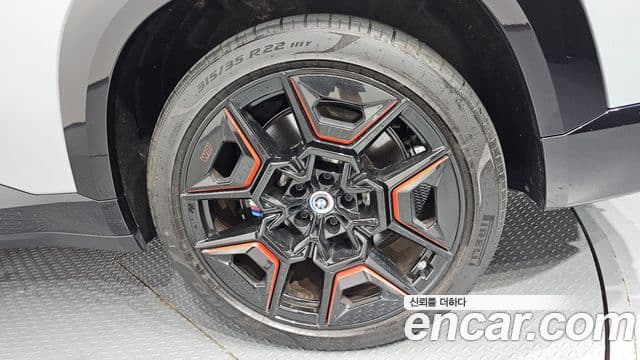 BMW XM 2024 — Photo 3/32