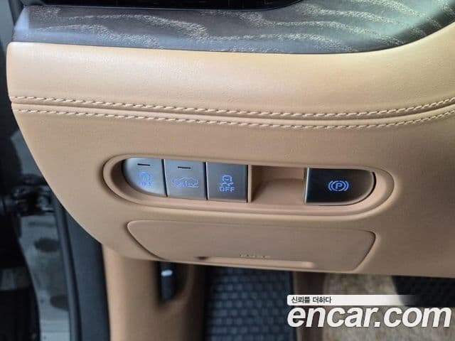 Genesis G90 2022 — ფოტო 11/20