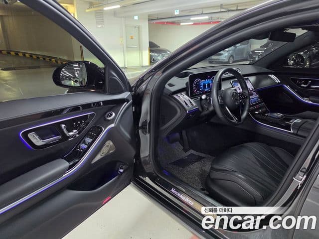 Mercedes-Benz S-Class 2022 — Photo 10/20