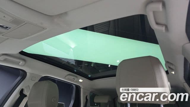 Land Rover Discovery Sport 2020 — Photo 13/20
