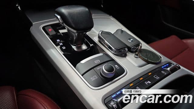 Kia Stinger 2018 — Фото 9/20