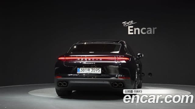 Porsche Panamera 2025 — Photo 13/20