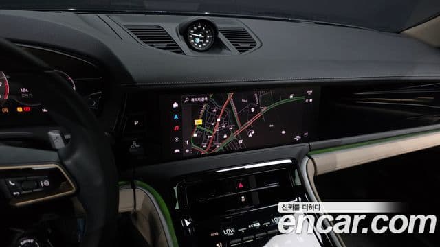 Porsche Panamera 2025 — Photo 10/20