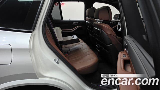 BMW X5 2025 — Photo 27/35