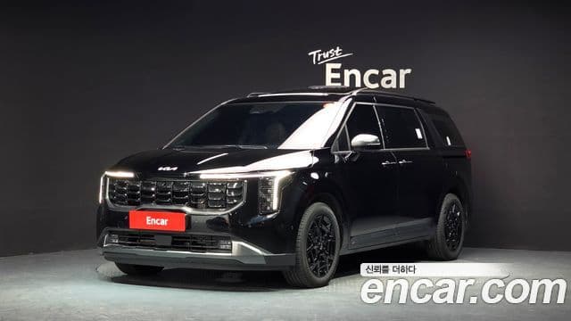 Kia Carnival 2024 — Şəkil 25/35