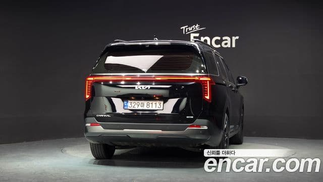 Kia Carnival 2024 — Şəkil 26/35