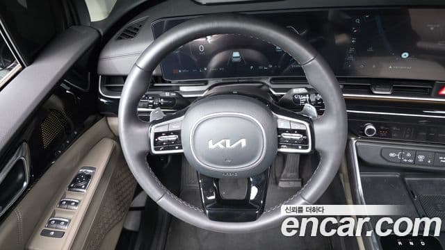 Kia Carnival 2024 — Şəkil 18/35