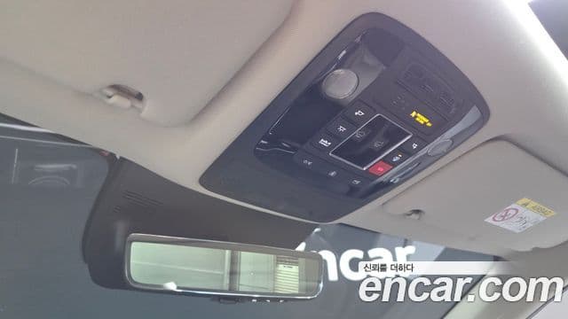 Kia Carnival 2024 — Şəkil 24/35