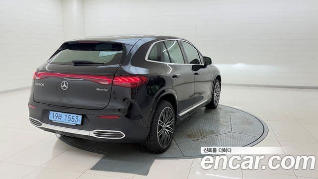 Mercedes-Benz EQE SUV 2026 — ფოტო 14/20