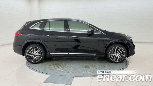 Mercedes-Benz EQE SUV 2026 — ფოტო 5/20