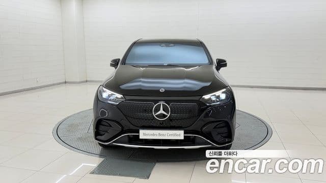 Mercedes-Benz EQE SUV 2026 — ფოტო 8/20
