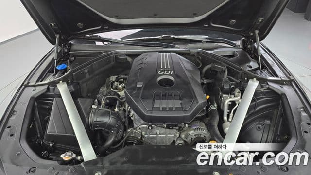 Genesis G70 2021 — ფოტო 8/20