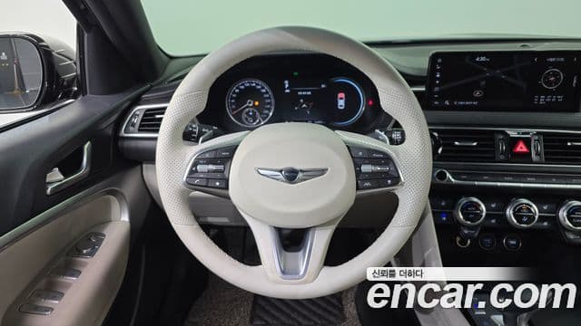 Genesis G70 2021 — ფოტო 7/20
