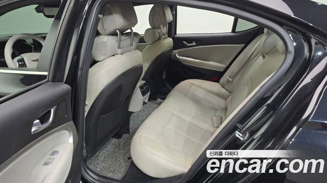Genesis G70 2021 — ფოტო 3/20