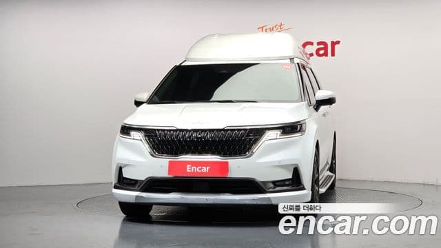 Kia Carnival 2021 — Фото 2/20