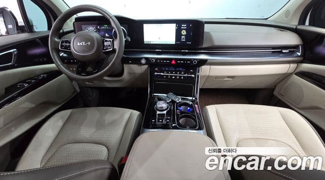 Kia Carnival 2021 — Фото 6/20