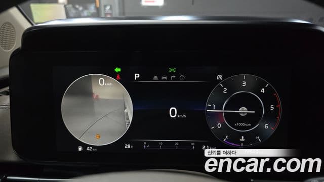 Kia Carnival 2021 — Фото 7/20