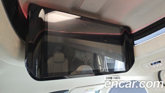 Kia Carnival 2021 — Фото 14/20