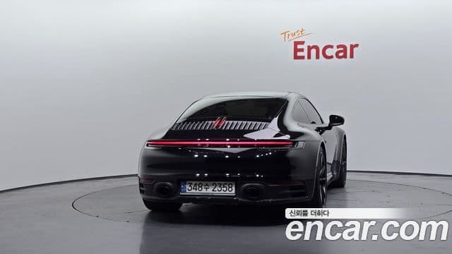 Porsche 911 2024 — Photo 26/30