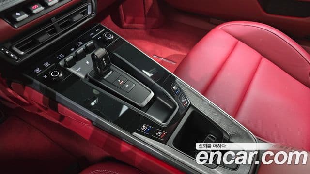 Porsche 911 2024 — Photo 22/30