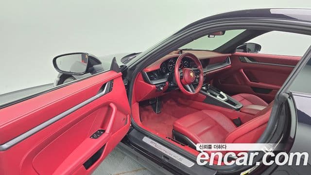 Porsche 911 2024 — Photo 29/30