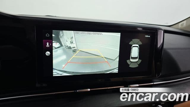 Kia Carnival 2023 — Фото 15/20